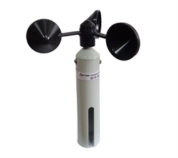 Датчик скорости ветра с кронштейном — предназначен для измерения скорости ветра. Выполнен в алюминиевом корпусе с полиамидной крыльчаткой. Диапазон измерений — от 1,6 до 32 м/с. Питание 5...32 В, степень защиты IP56, рабочая температура от -40 до +70 °C.